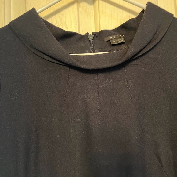 Adorable Theory Black Dress Perfect for work - Picture 4 of 5